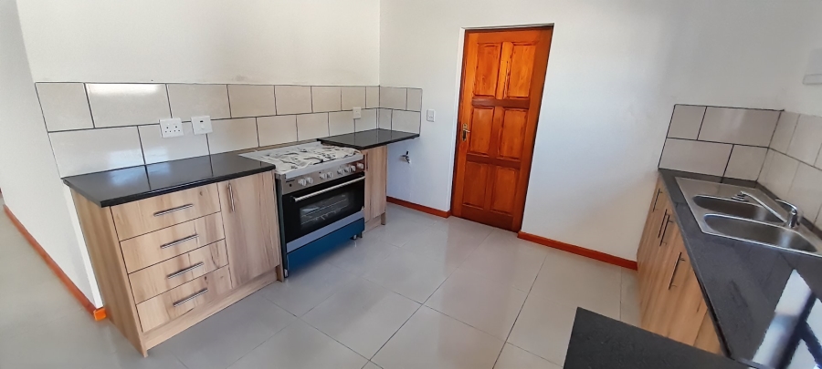 3 Bedroom Property for Sale in Sunbird Park Western Cape